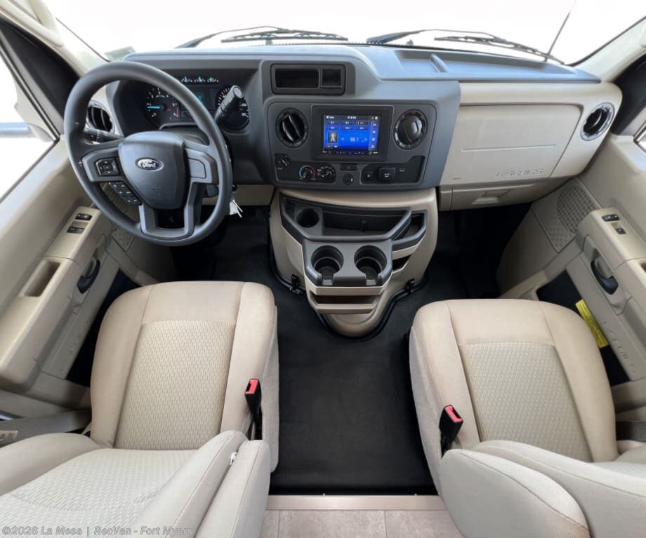 2027 Thor Motor Coach Chateau 19X - New Class C For Sale by La Mesa | RecVan - Fort Myers in Fort Myers, Florida