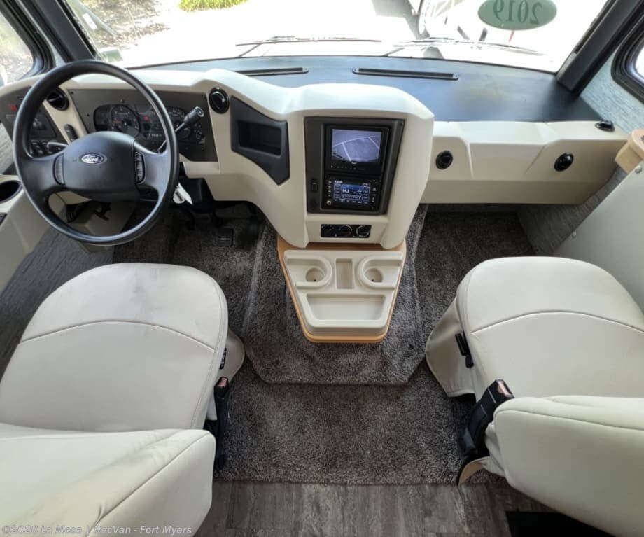 2019 Newmar Bay Star Sport 2702 - Used Class A For Sale by La Mesa | RecVan - Fort Myers in Fort Myers, Florida