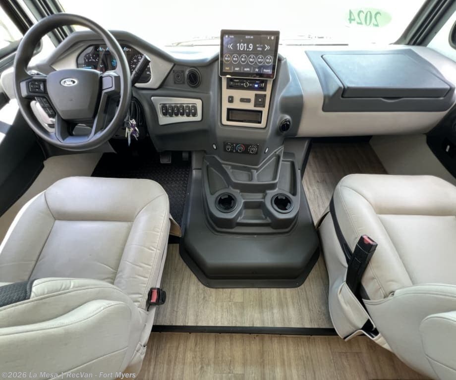2024 Coachmen Pursuit 31ES - Used Class A For Sale by La Mesa | RecVan - Fort Myers in Fort Myers, Florida