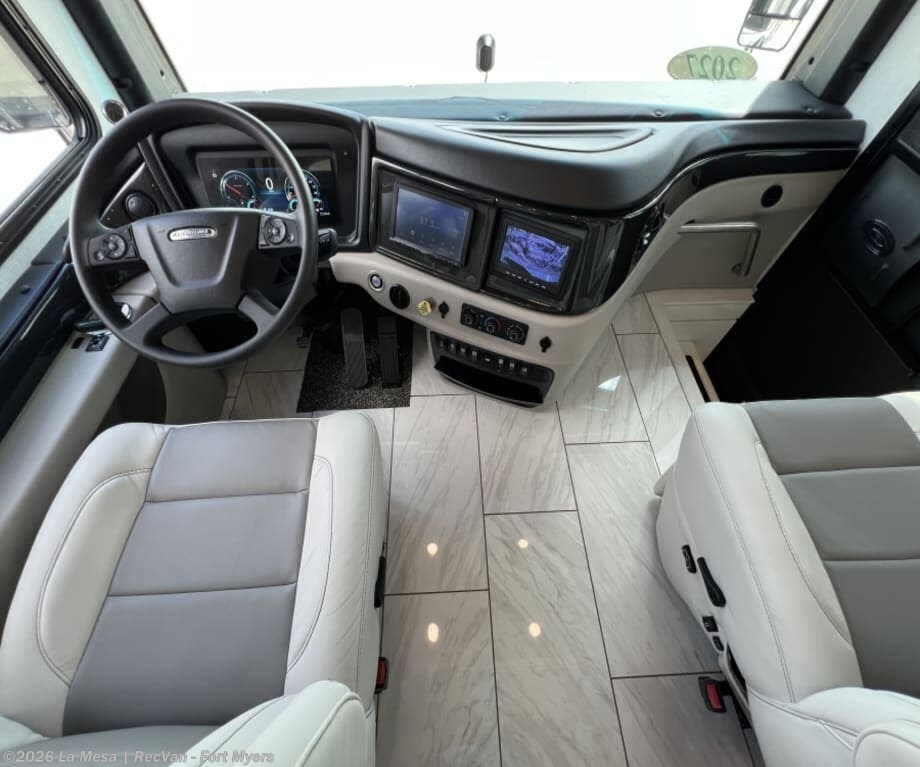 2027 Fleetwood Discovery 38W - New Class A For Sale by La Mesa | RecVan - Fort Myers in Fort Myers, Florida