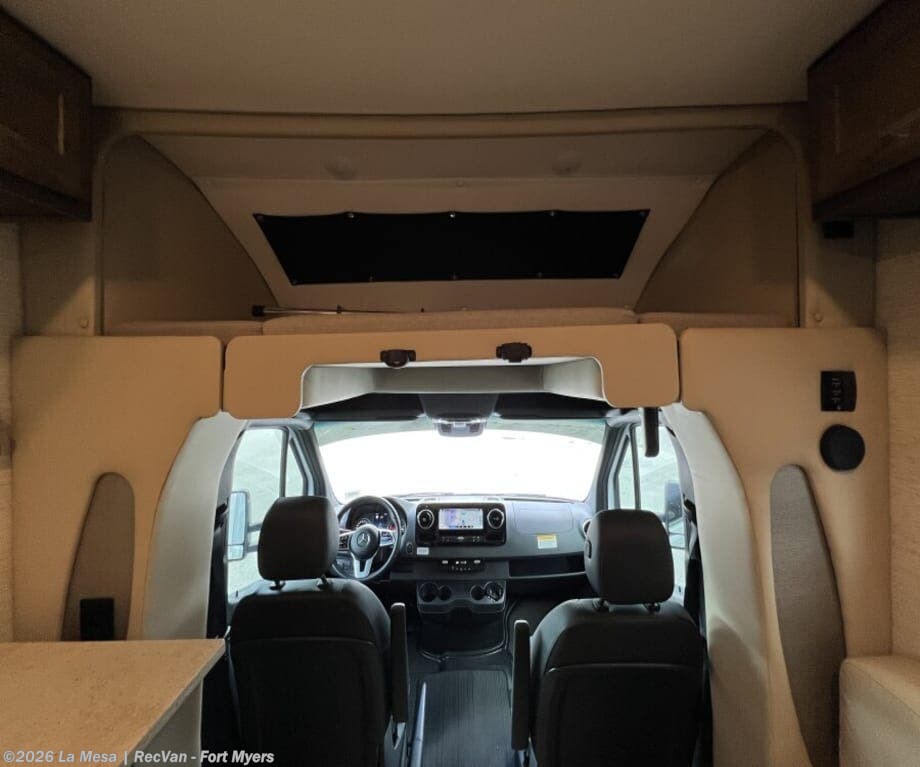Used 2024 Tiffin Wayfarer 24RLW available in Fort Myers, Florida