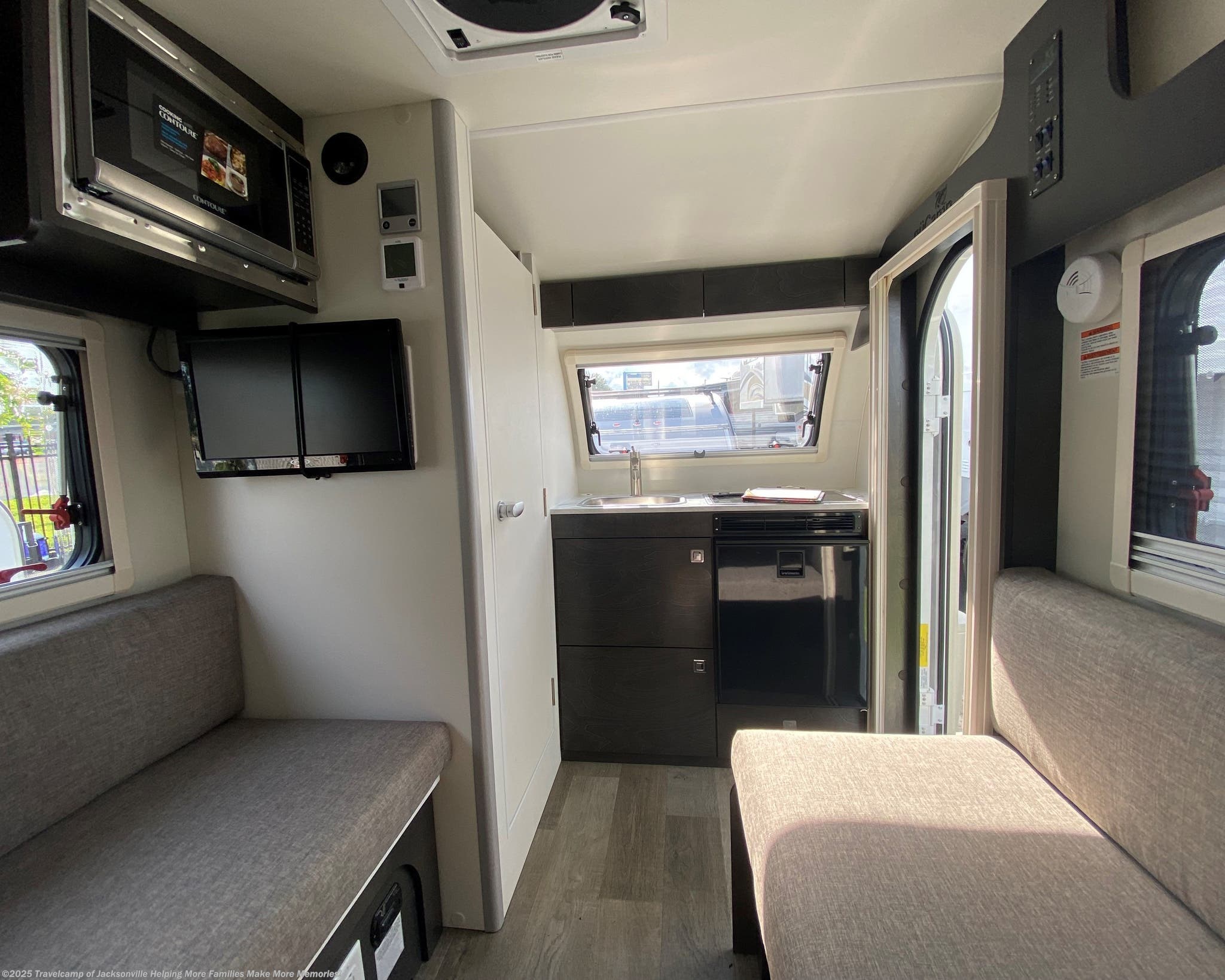 2021 NuCamp TAB 320 320 S RV for Sale in Jacksonville, FL 32216