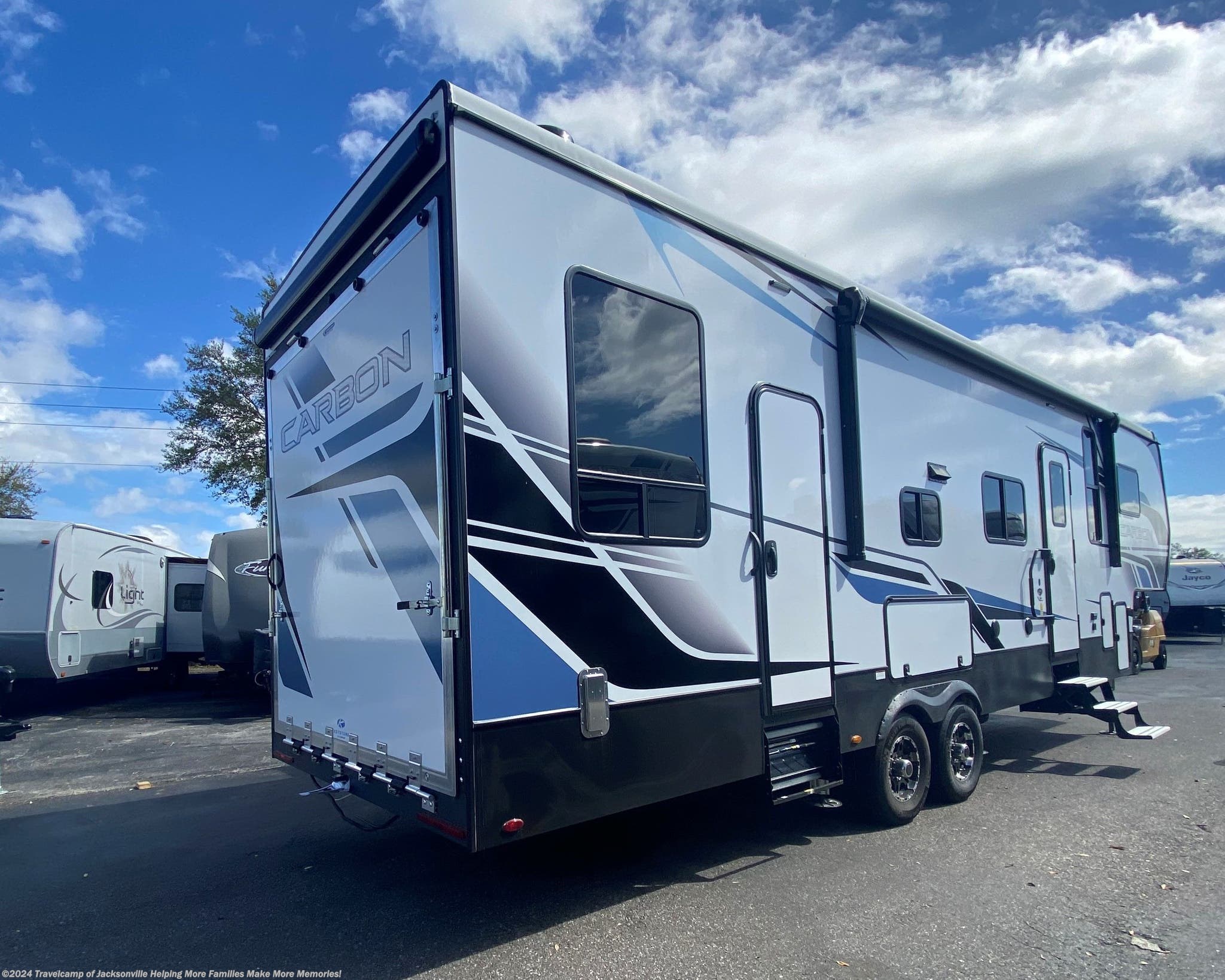 2022 Keystone Carbon 338 RV for Sale in Jacksonville, FL 32216