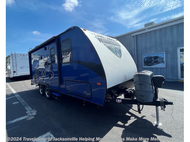 Used 2019 Winnebago Micro Minnie 2106DS available in Jacksonville, Florida