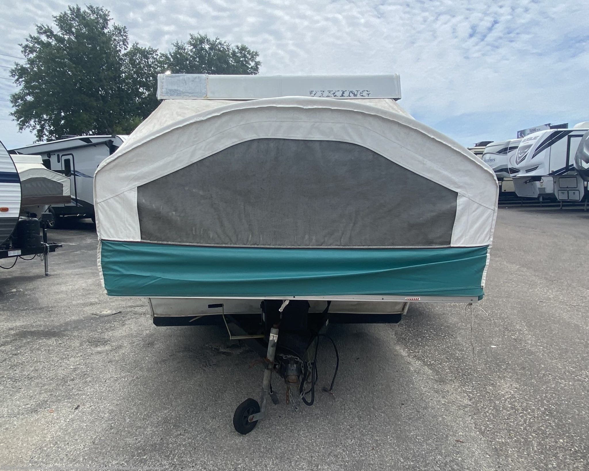 1999 Viking VIKING 2485ST RV for Sale in Jacksonville, FL 32216