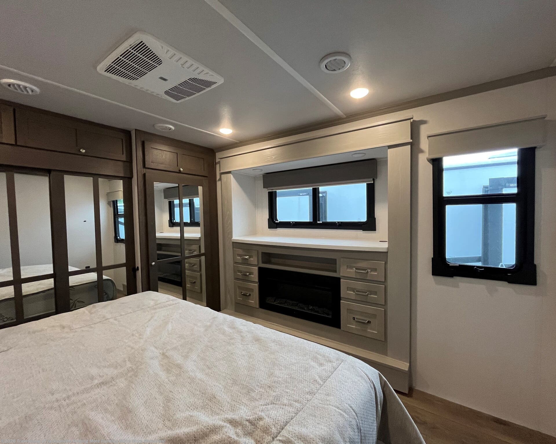 2023 Palomino River Ranch 393RL RV for Sale in Jacksonville, FL 32216