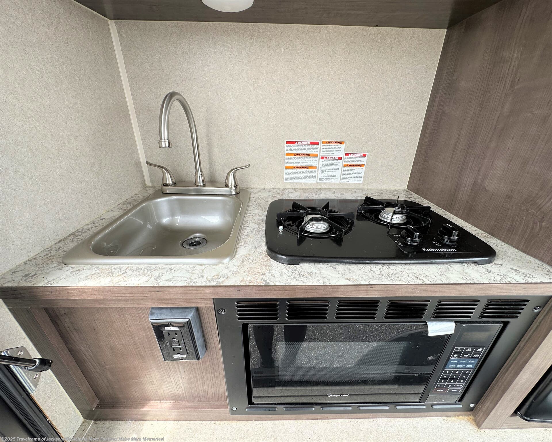2020 Sunset Park RV SunRay 139 MINI RV for Sale in Jacksonville, FL