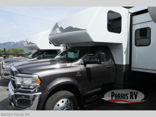 2023 isata 5 30FW by Dynamax Corp from Parris RV in Murray, Utah