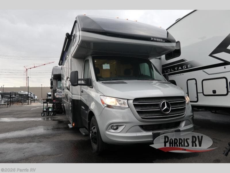 2025 isata 3 24FW by Dynamax Corp from Parris RV in Murray, Utah