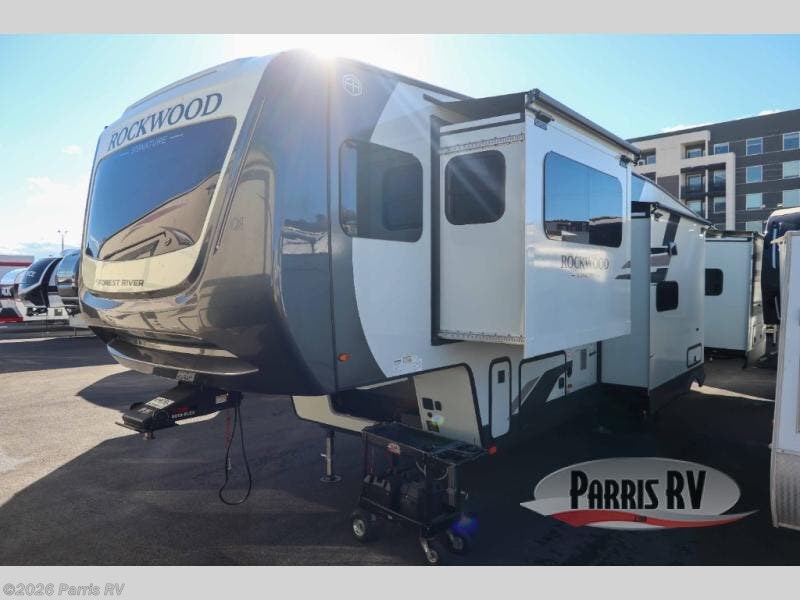 2026 Rockwood Signature 402SFL by Forest River from Parris RV in Murray, Utah