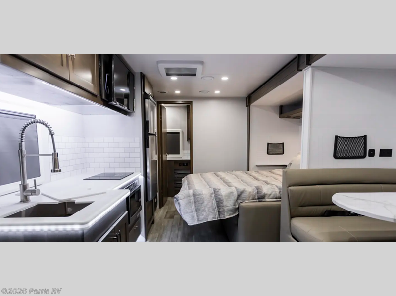 Used 2025 Dynamax Corp isata 3 24SSSFXM available in Murray, Utah