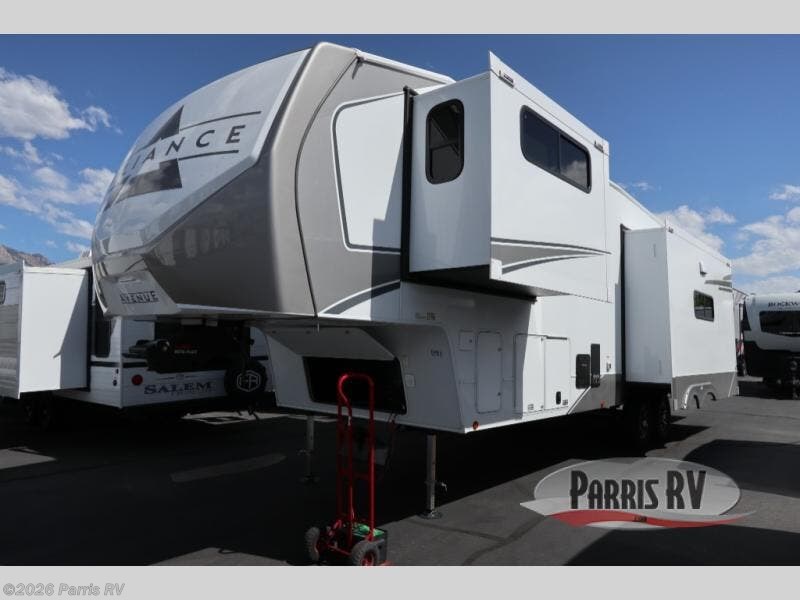 New 2026 Alliance RV Avenue 32RLS available in Murray, Utah
