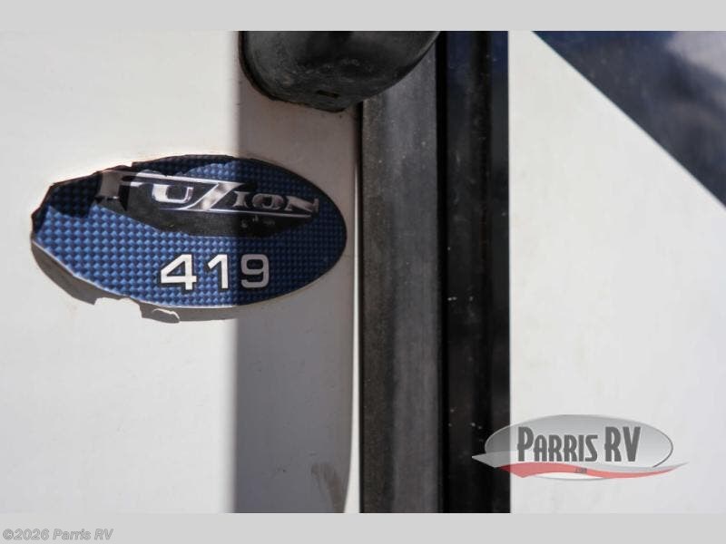 2018 Keystone Fuzion 419 - Used Toy Hauler For Sale by Parris RV in Murray, Utah features Slideout