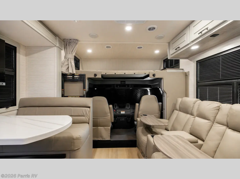 2027 DX3 32KD by Dynamax Corp from Parris RV in Murray, Utah