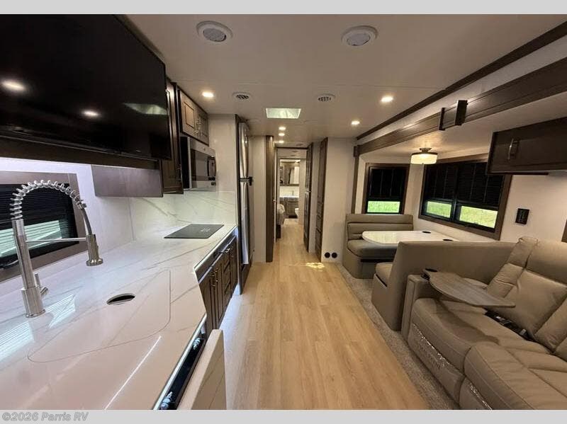 2027 DX3 37RB by Dynamax Corp from Parris RV in Murray, Utah