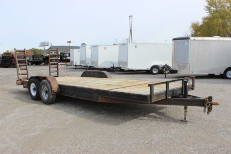 USED 2017 MID-AMERICA 22  FLATBED EQUIPMENT TRAILER, 82  WIDE DECK, 2  DOVETAIL, 5  STAND UP RAMPS, GOOD WOOD FLOOR, RUB RAIL WITH STAKE POCKETS, 6  CHANNEL FRAME AND TONGUE, 7K DROP LEG JACK, ADJUSTABLE CHANNEL PINTLE HITCH, 2-7K SPRING AXLES, GOOD TIRES.
