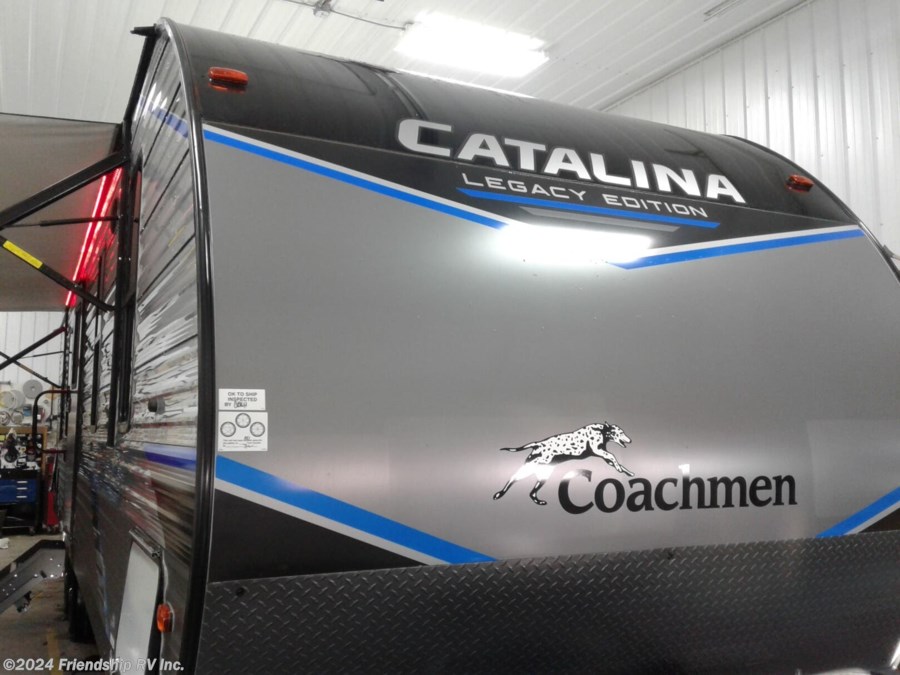 2022 Coachmen Catalina Legacy Edition 303RKDSLE