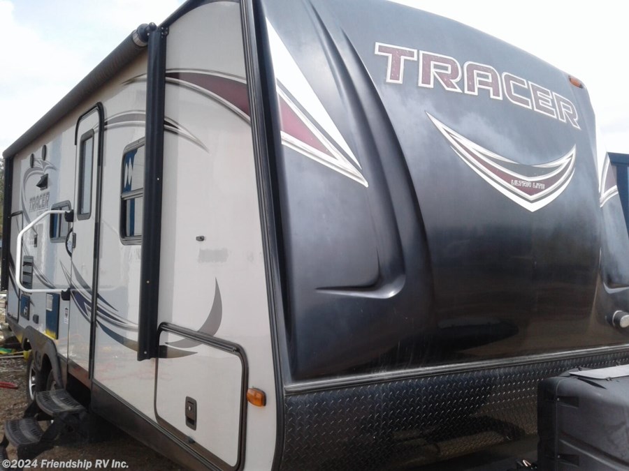2015 Prime Time Tracer 230 FBS