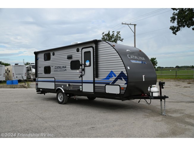 New 2022 Coachmen Catalina Summit 184BHS available in Friendship, Wisconsin