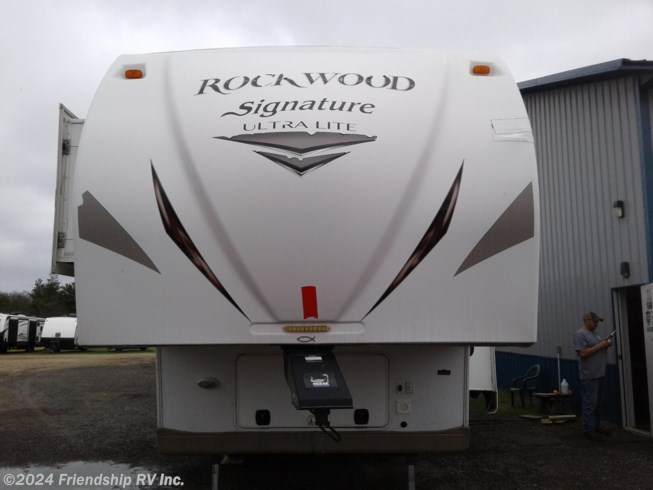 2015 Rockwood Signature Ultra Lite 8285IKWS by Forest River from Friendship RV Inc. in Friendship, Wisconsin