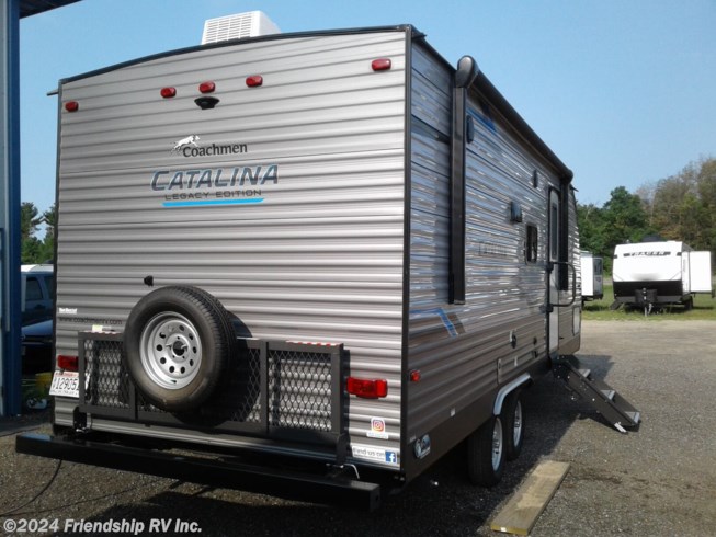 2021 Catalina Legacy Edition 243RBS by Coachmen from Friendship RV Inc. in Friendship, Wisconsin