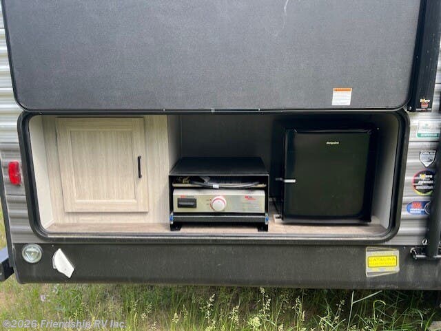 2025 Catalina Legacy Edition 263BHSCK by Coachmen from Friendship RV Inc. in Friendship, Wisconsin