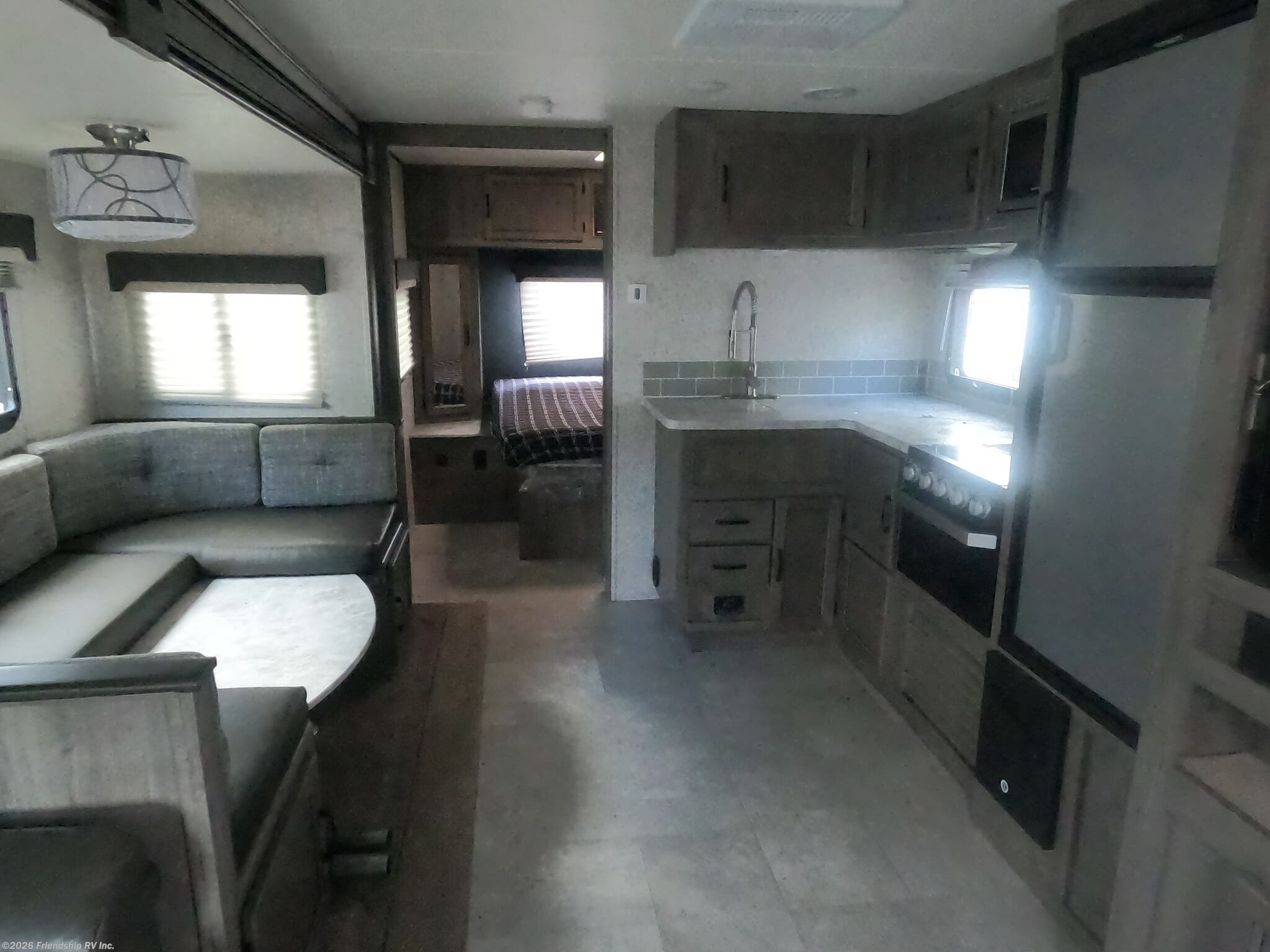 2020 Apex Ultra-Lite 265RBSS by Coachmen from Friendship RV Inc. in Friendship, Wisconsin