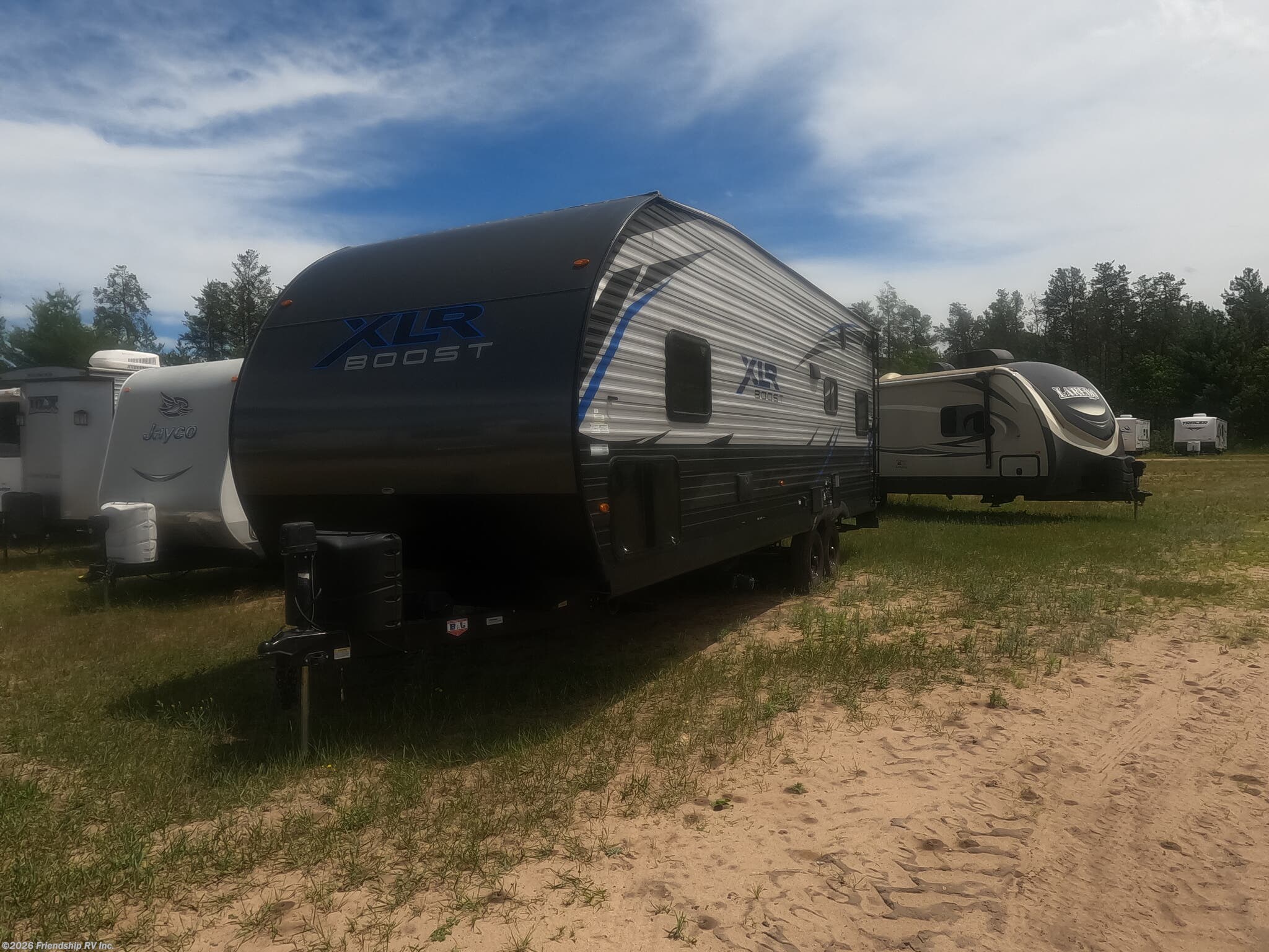 2021 Forest River XLR Boost 27QB - Used Toy Hauler For Sale by Friendship RV Inc. in Friendship, Wisconsin features Furnace, Oven, Detachable, Ramp, Shower