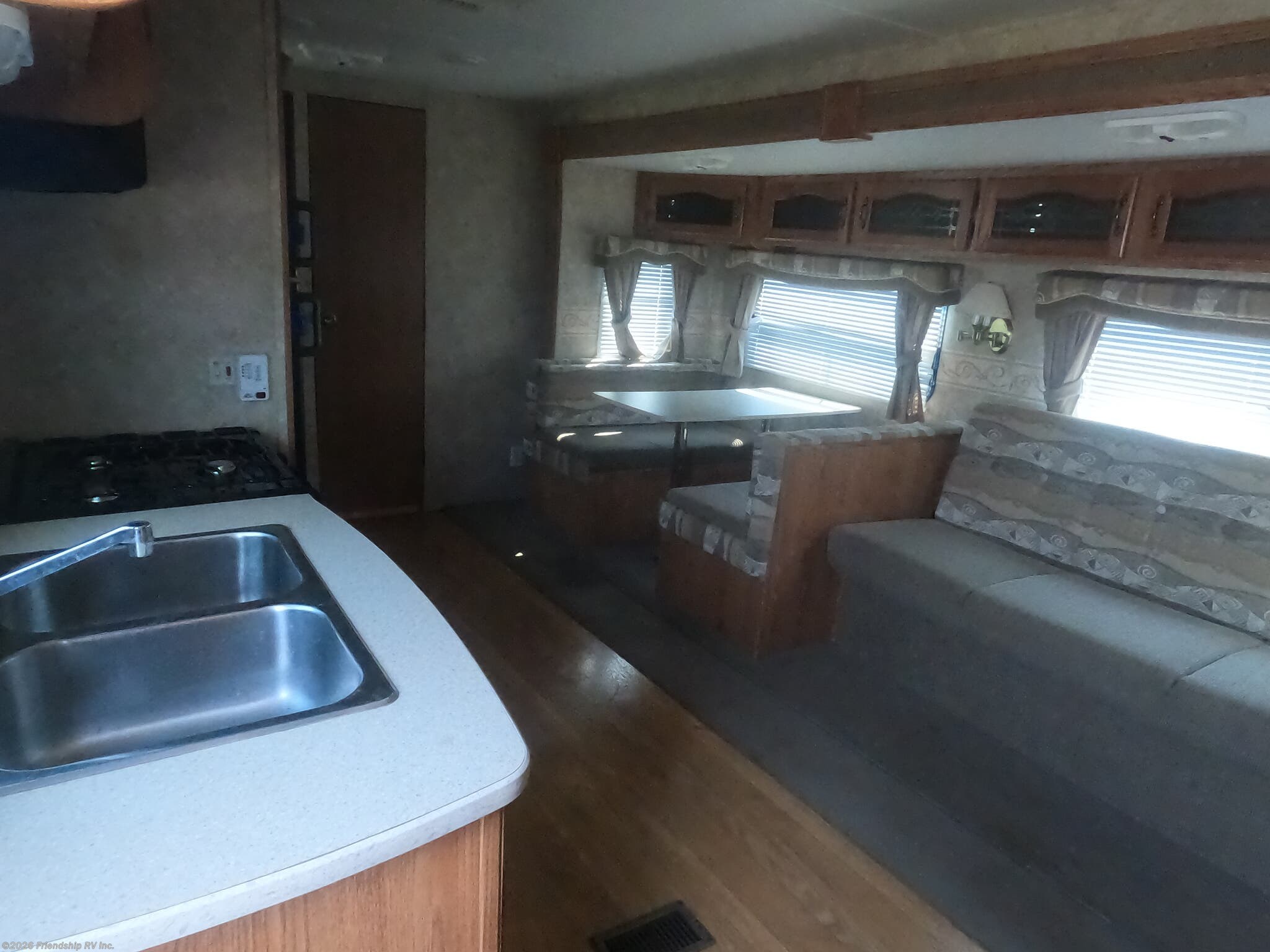 2006 Salem LA 272BHSS by Forest River from Friendship RV Inc. in Friendship, Wisconsin
