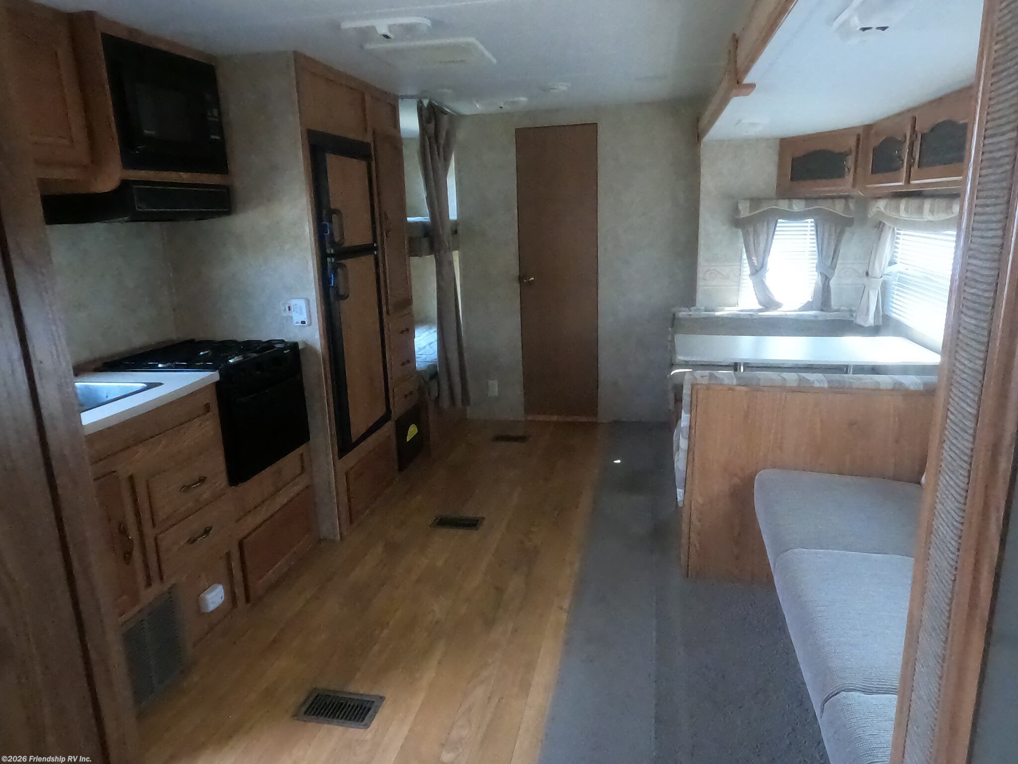 Used 2006 Forest River Salem LA 272BHSS available in Friendship, Wisconsin