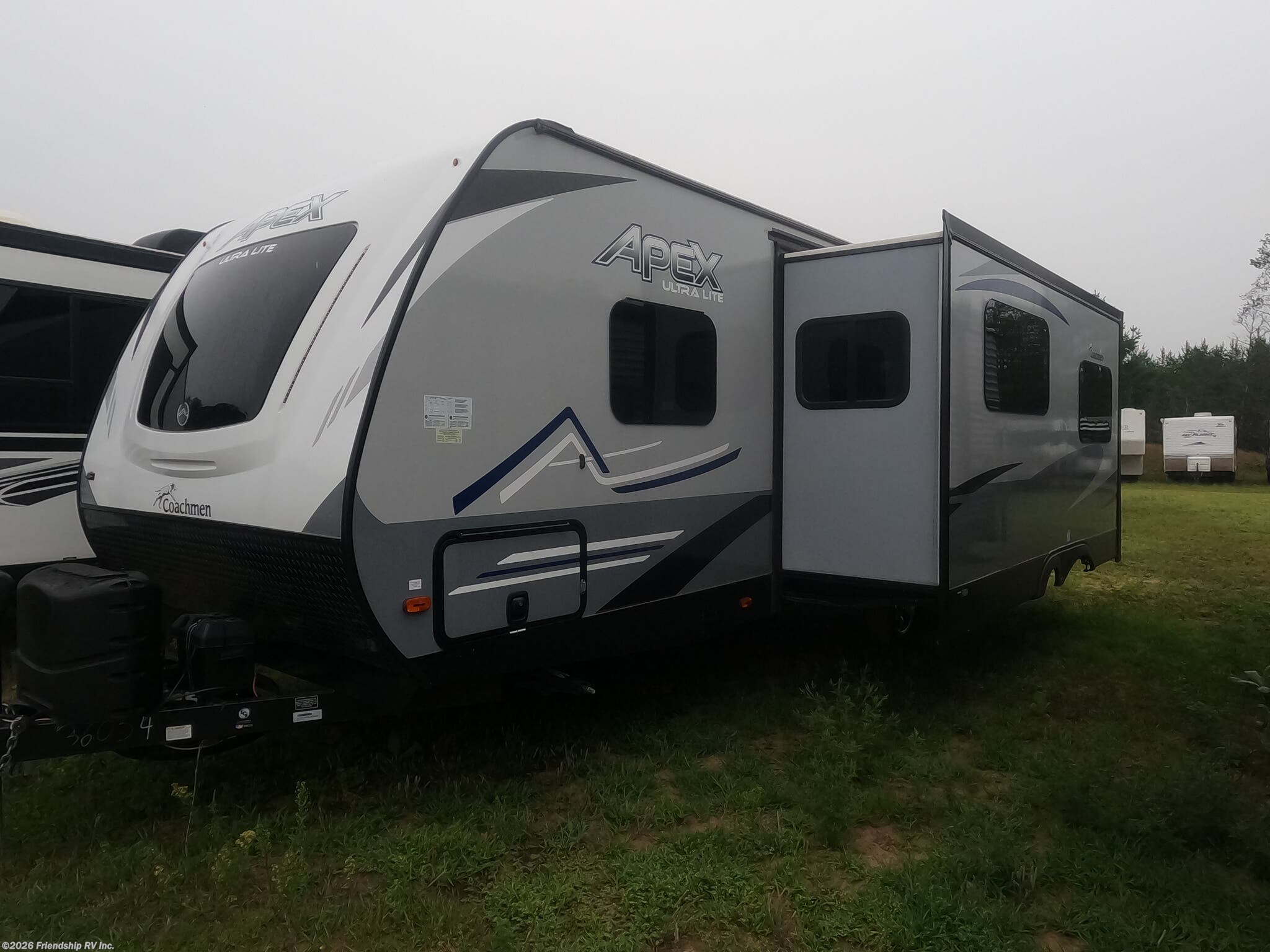 2020 Coachmen Apex Ultra-Lite 265RBSS - Used Travel Trailer For Sale by Friendship RV Inc. in Friendship, Wisconsin features Auxiliary Battery, Smoke Detector, Refrigerator, Stove, Microwave