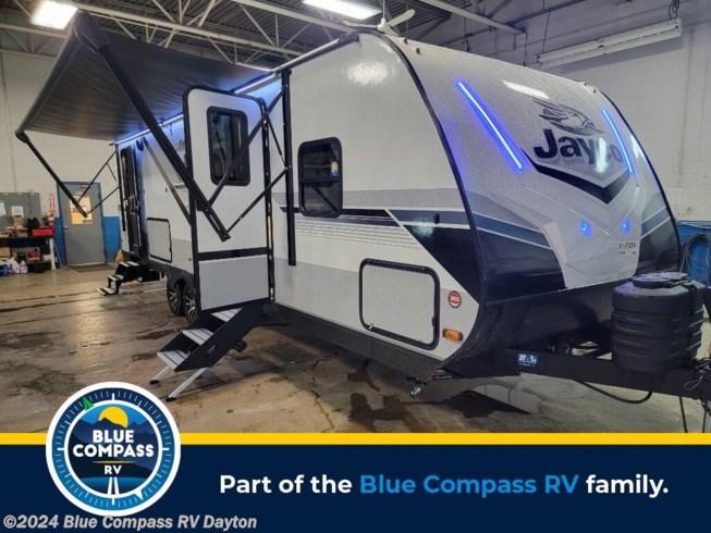 New 2024 Jayco Jay Feather 27BHB available in Dayton, Ohio