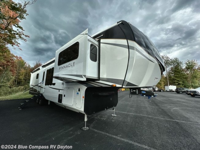 2024 Pinnacle 38FLGS by Jayco from Blue Compass RV Dayton in New Carlisle, Ohio