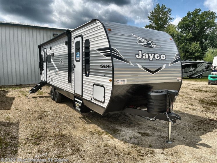 New 2025 Jayco Jay Flight SLX 262RLS available in New Carlisle, Ohio