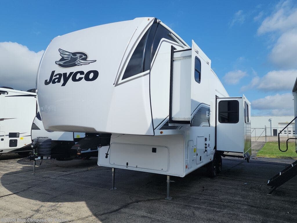 New 2026 Jayco Eagle SLE 24MLE available in New Carlisle, Ohio