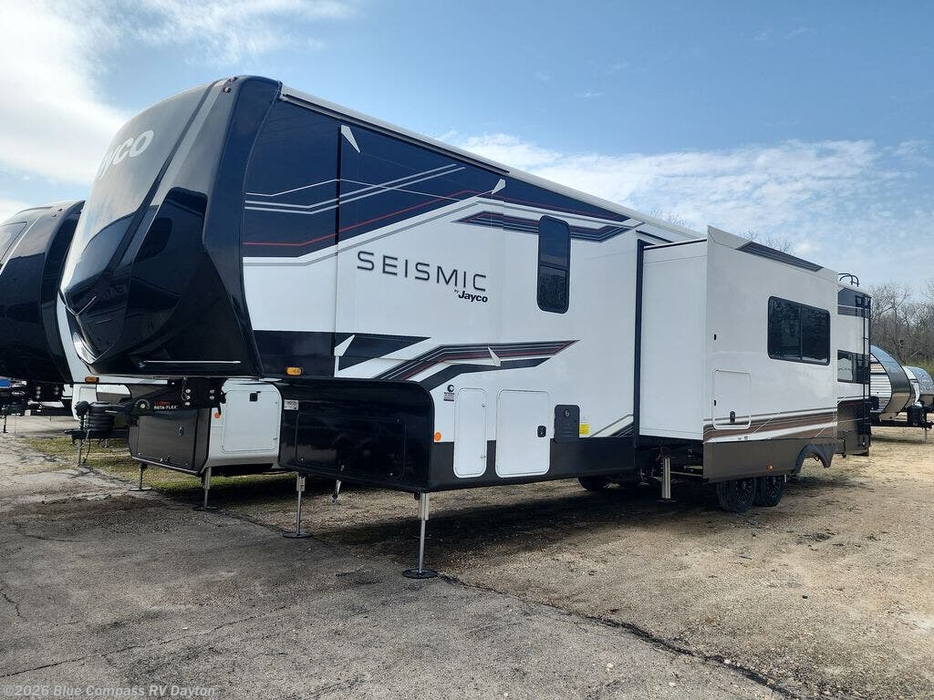 2026 Seismic 359 by Jayco from Blue Compass RV Dayton in New Carlisle, Ohio