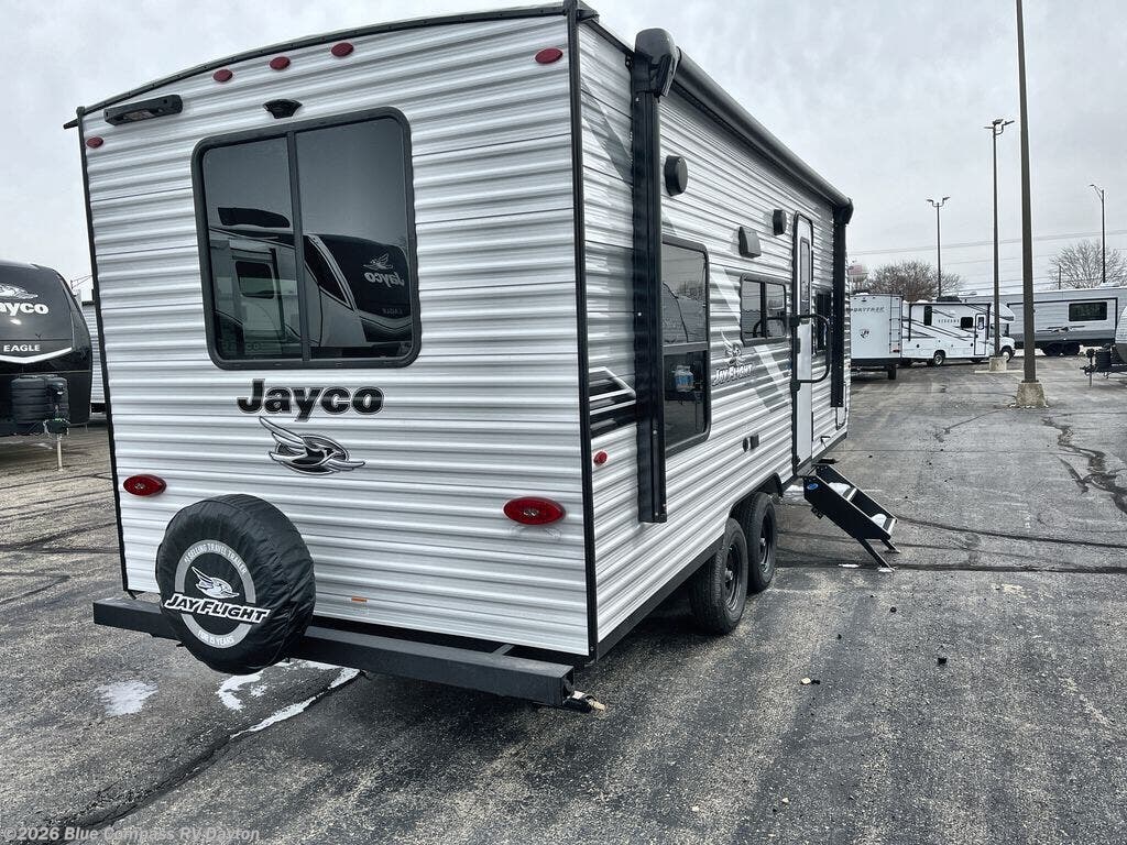 New 2026 Jayco Jay Flight SLX 210QB available in New Carlisle, Ohio