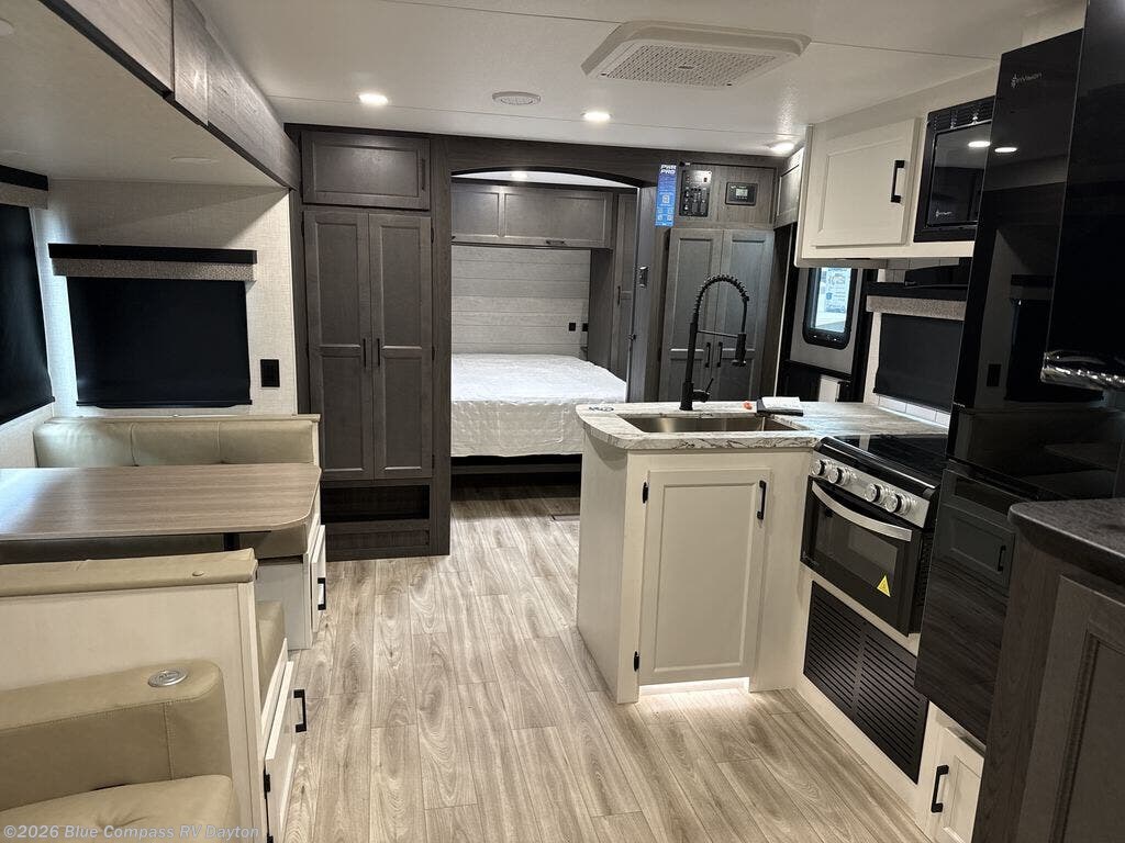 New 2026 Venture RV Stratus SR291VQB available in New Carlisle, Ohio
