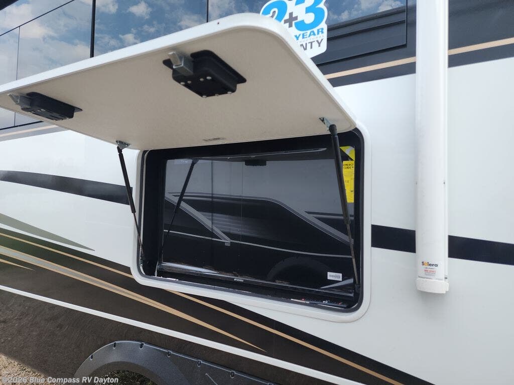 New 2026 Jayco Pinnacle 32RLTS available in New Carlisle, Ohio