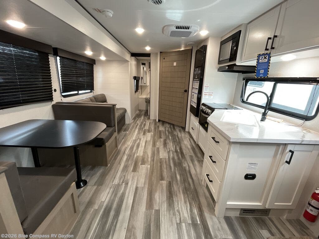 New 2026 Jayco Jay Flight SLX 263BHS available in New Carlisle, Ohio