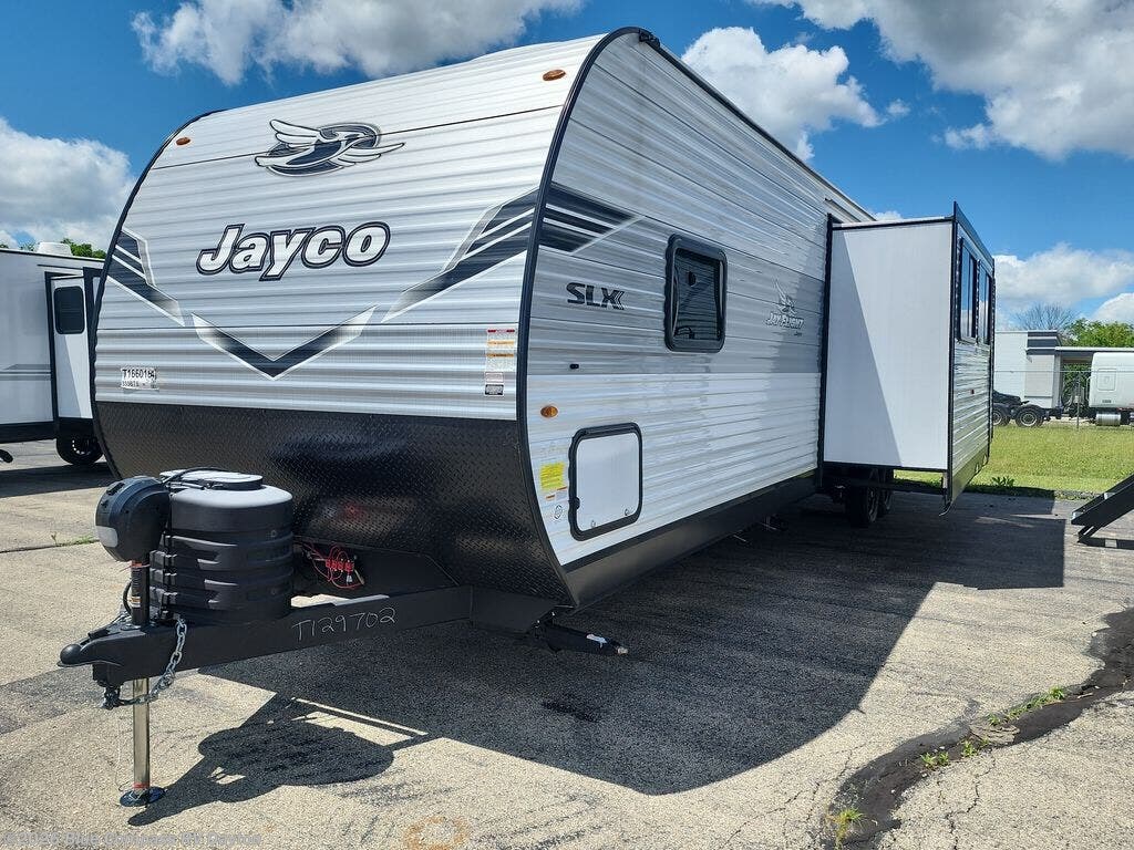 New 2026 Jayco Jay Flight SLX 333BTS available in New Carlisle, Ohio