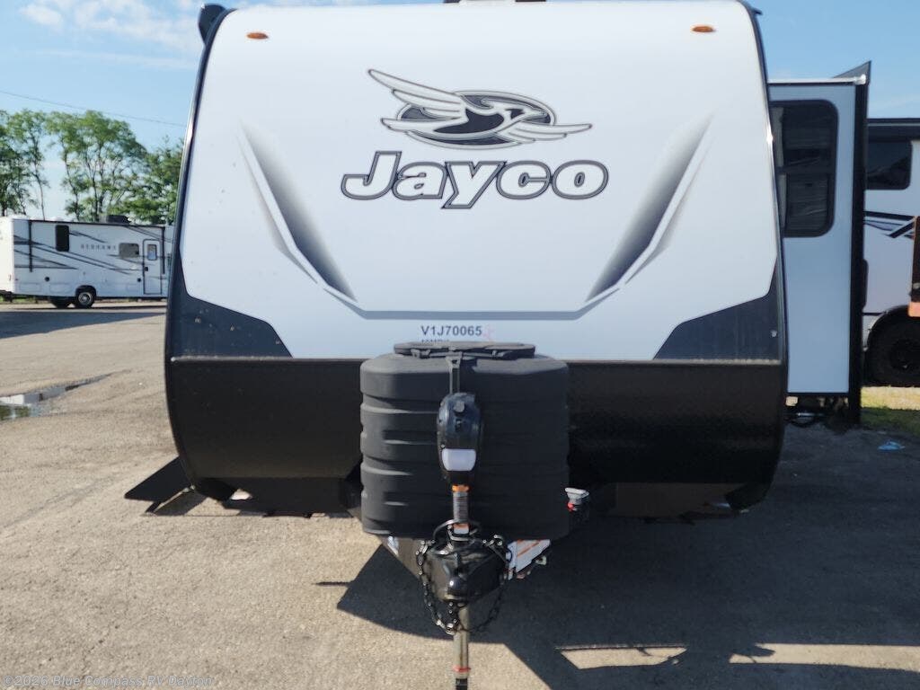 2027 Jay Feather 19MRK by Jayco from Blue Compass RV Dayton in New Carlisle, Ohio