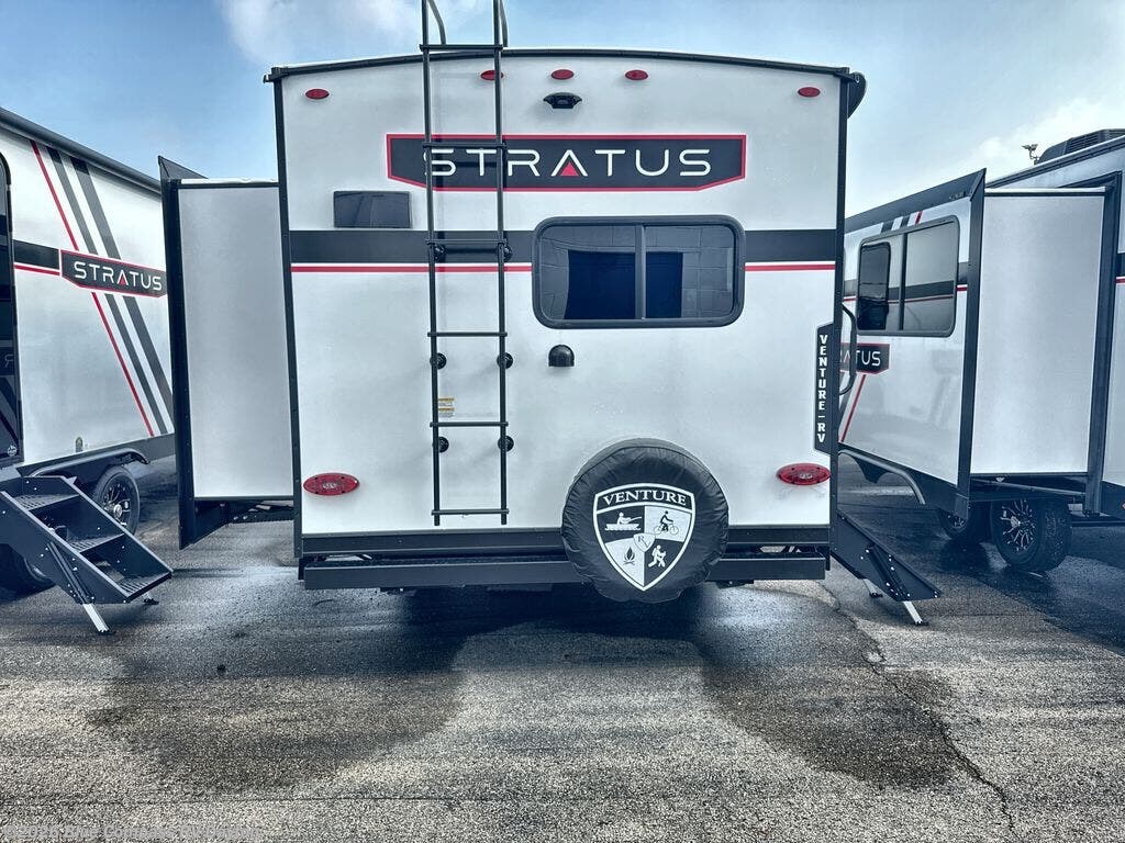 New 2027 Venture RV Stratus SR241VRK available in New Carlisle, Ohio