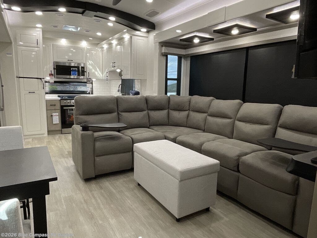 New 2026 Jayco Pinnacle 38FBRK available in New Carlisle, Ohio