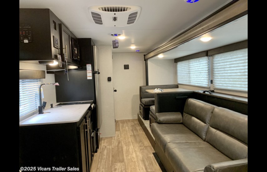 18181 - 2022 Forest River Wolf Pup 18TO