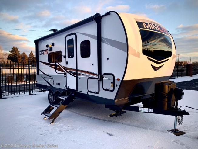 New 2022 Forest River Rockwood Mini Lite 2104S available in Taylor, Michigan