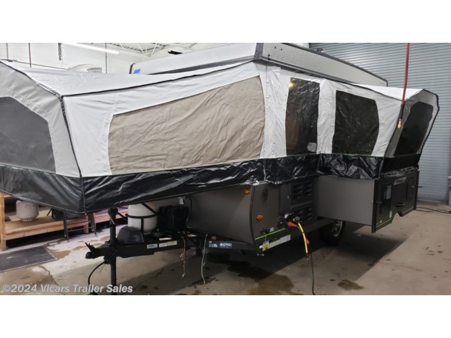 2021 Forest River Rockwood Freedom 2318G - New Popup For Sale by Vicars Trailer Sales in Taylor, Michigan