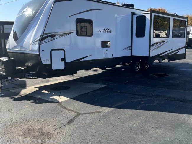 2023 East to West Alta 2810KIK