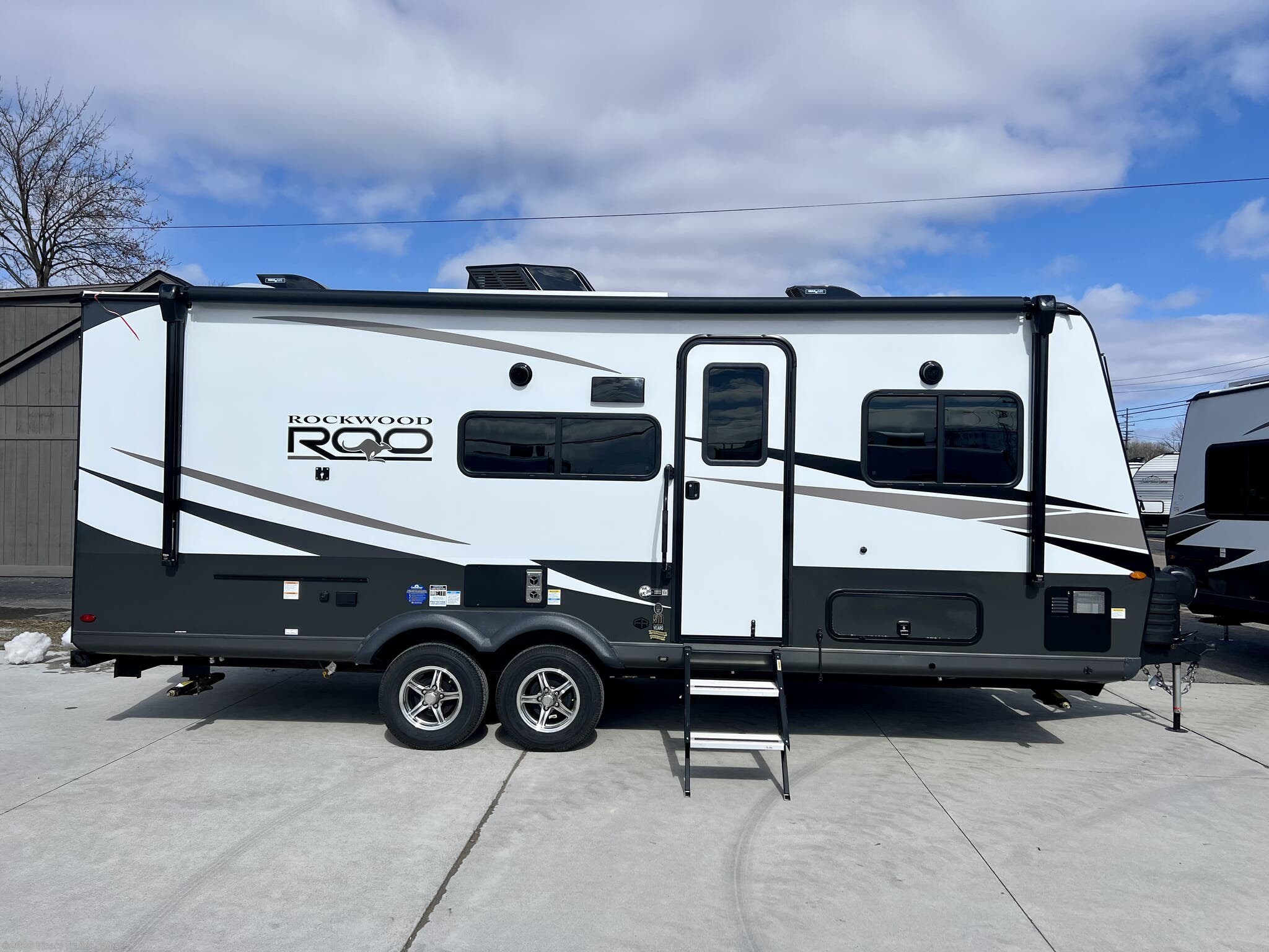 New 2025 Forest River Rockwood Roo 233S available in Taylor, Michigan