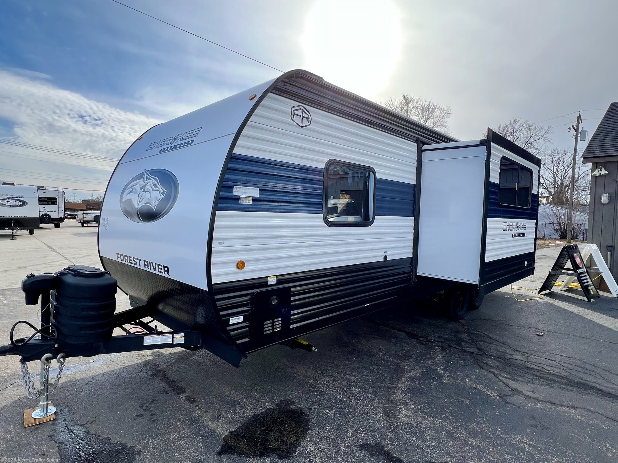 New 2025 Forest River Cherokee Grey Wolf 23DBH available in Taylor, Michigan
